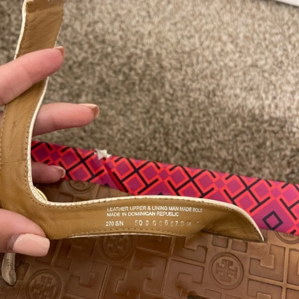 DAMAGED Tory Burch Thora Thong Sandals